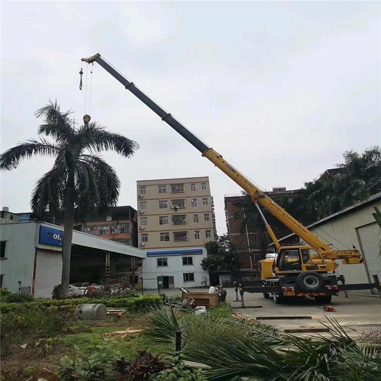 栾川12吨吊车出租一天的收费标准是什么