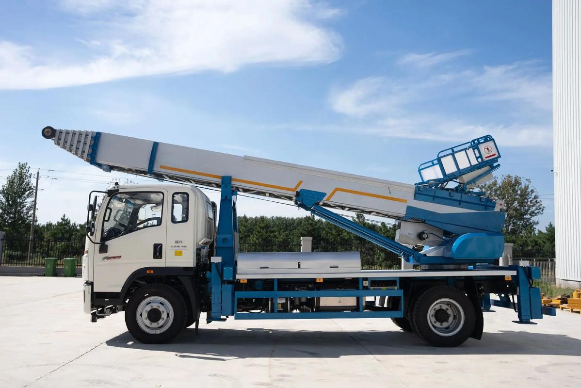 栾川云梯上料车租赁费用