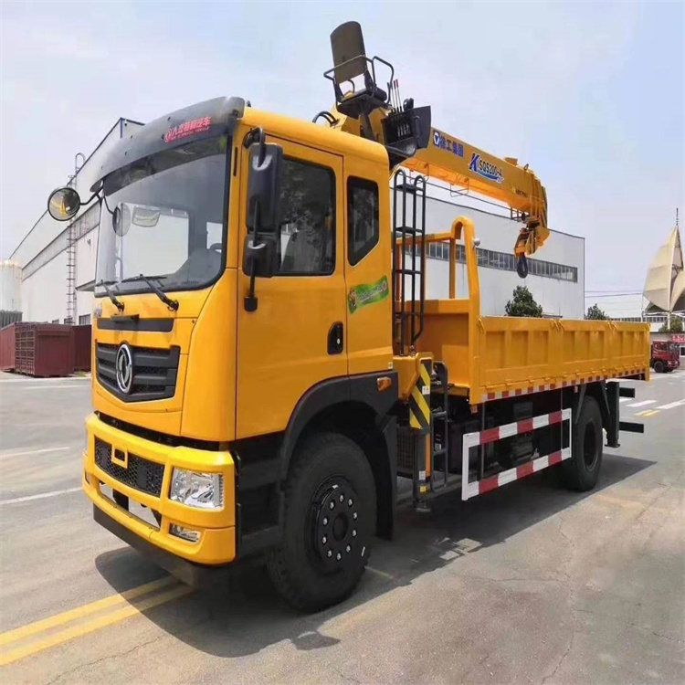 栾川附近找一辆随车吊出租